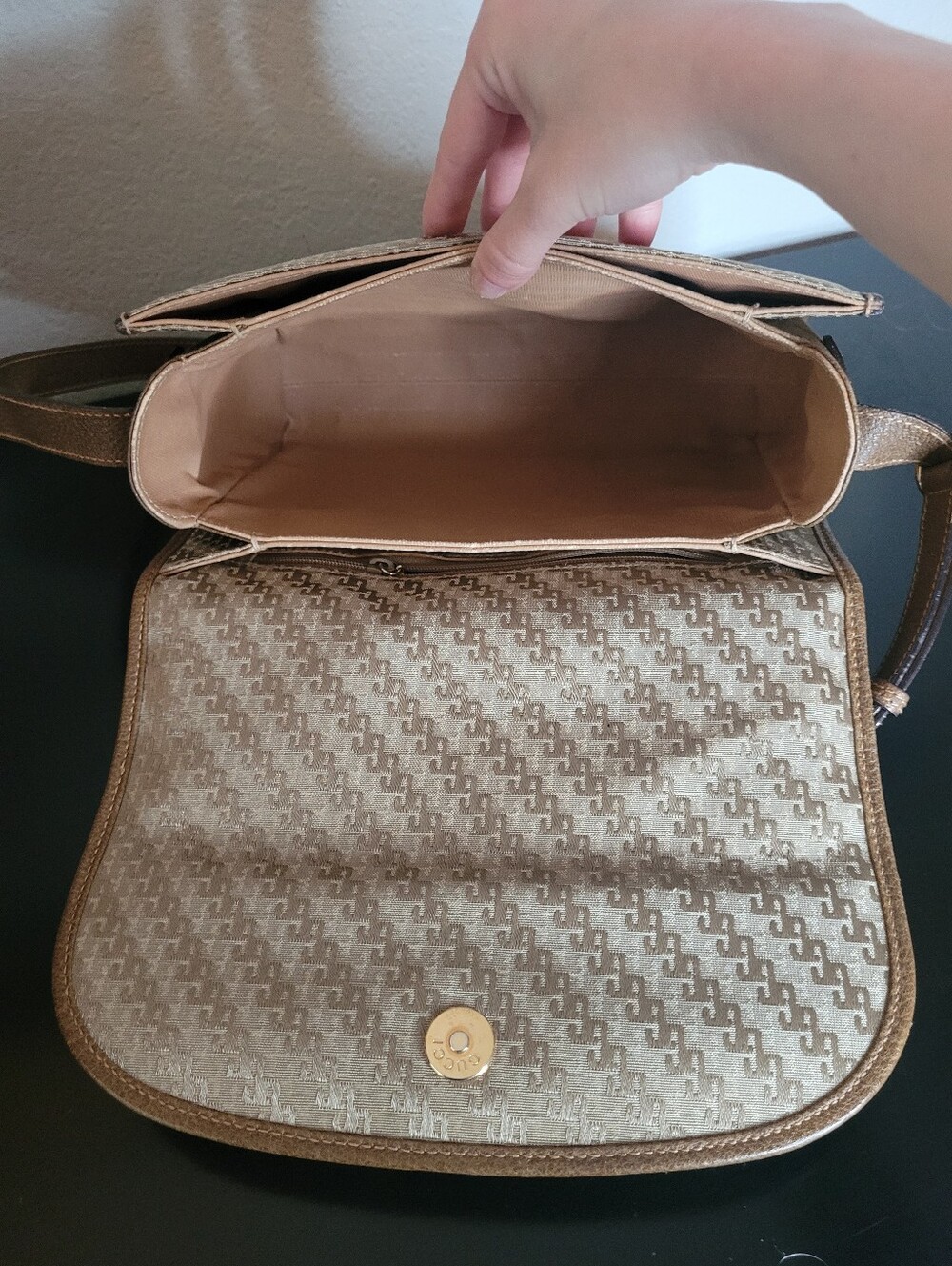 Vintage Gucci Monogram  Shoulder Crossbody Bag - Picture 9 of 16